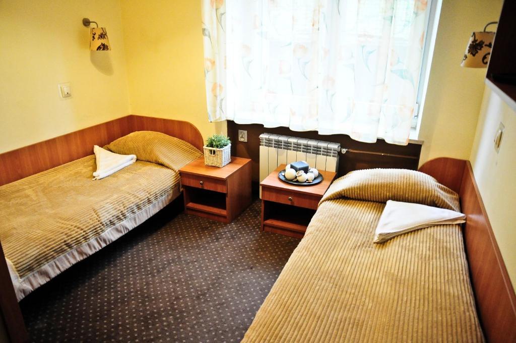 Osrodek Uslug Hotelarskich Kinga Wieliczka Quarto foto