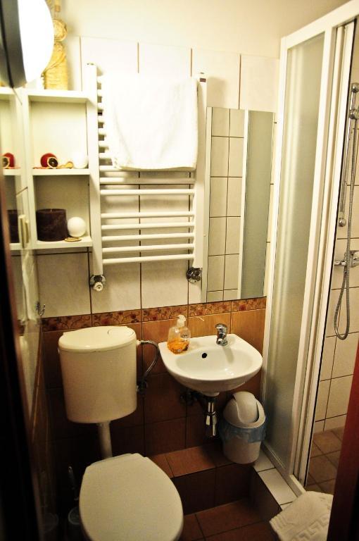 Osrodek Uslug Hotelarskich Kinga Wieliczka Quarto foto